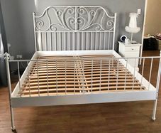 Beautiful Very Sturdy White Metal 4Ft 6 Double Bed Frame - Can Deliver
