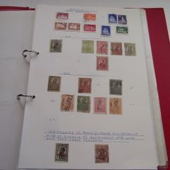 A collection of Romanian stamps on pages in binder (1893-1990s)