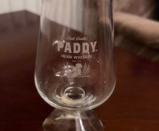 12 new Paddy branded Tuath Whiskey Glasses