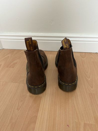 DR. Martens 2976 Crazy Horse Casual Boots