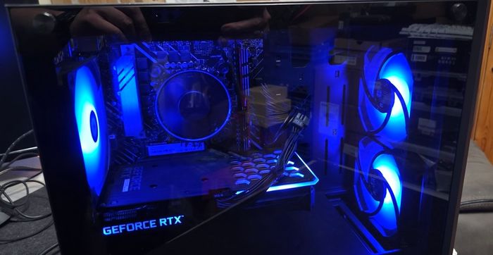 Cheap BOMB i5-12 Gen RTX 3060 Ti Gaming PC