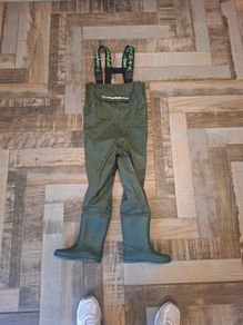 Kids waders
