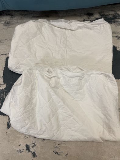 MAMAS AND PAPAS mattress protector cot