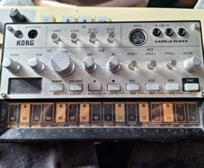 Volca bass