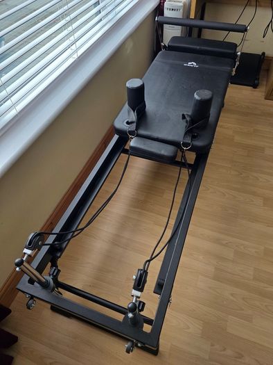 PILATES Reformer Machine (brand new)