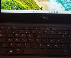Dell Latitude Laptop 16GB RAM Intel i5 Touchscreen