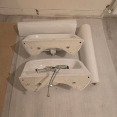 sinks x 2 new