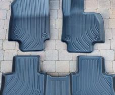 Toyota Rav4 floor mats