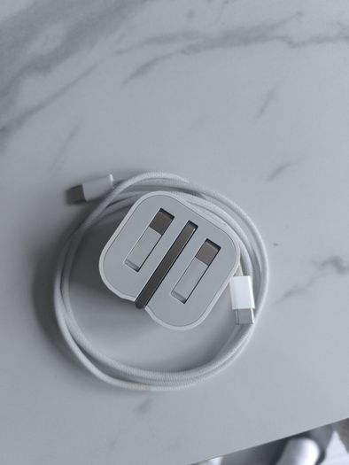 Iphon charger