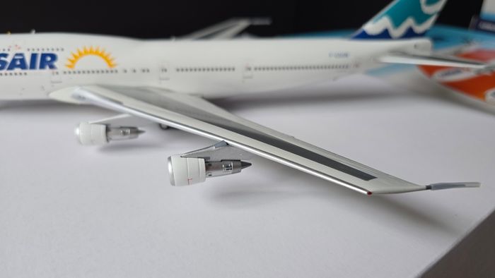 Inflight200 Corsair Boeing B 747-200