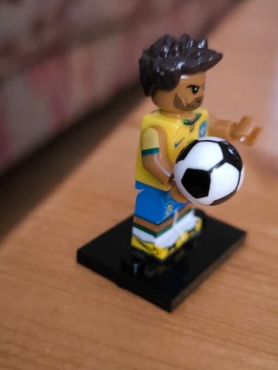 Soccer legend figures