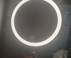 make-up mirror