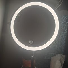 make-up mirror