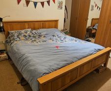 Superking solid oak size bed