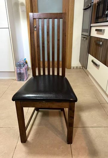 4 Dining Chairs