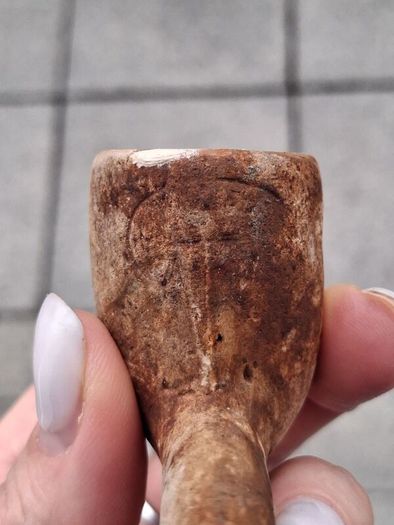 Vintage clay pipe