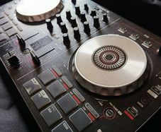 DJ controller Pioneer DDJ SB2