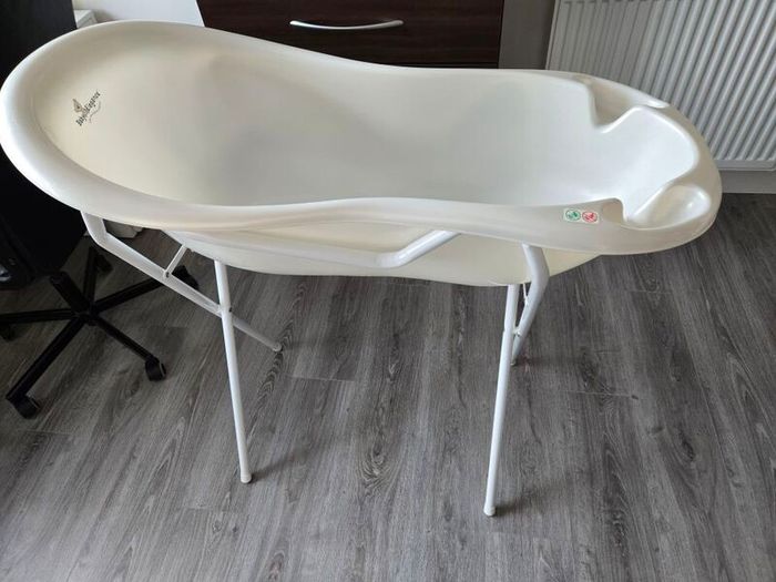 Baby bath and Stand
