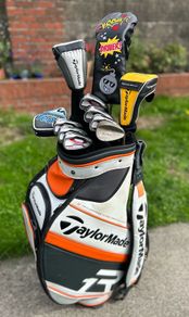 Full set of Taylormade Golf clubs