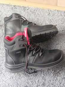 safety boots