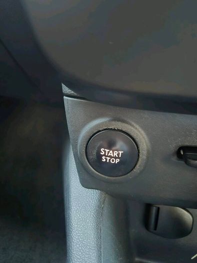Renault Clio, 1.1L Perfect condition. Economical,