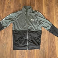 Under Armour zip