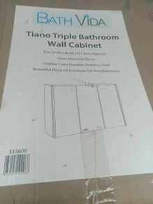 Triple bathroom wall cabinet