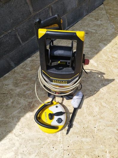 Stanley pressure washer