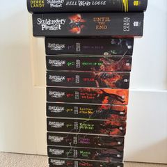 Skulduggery pleasant series 1-15 missing 10 and 11.Includes sequel and grimoire books.