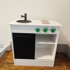 Small IKEA toy kitchen