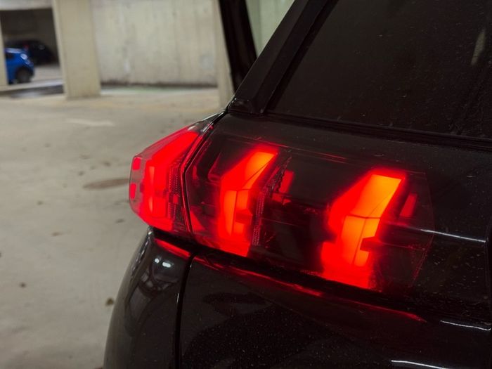 2021 Peugeot e-2008 50KWH