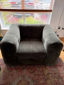 Bottega Manhattan Pine Green Armchair Price Drop