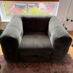 Bottega Manhattan Pine Green Armchair Price Drop