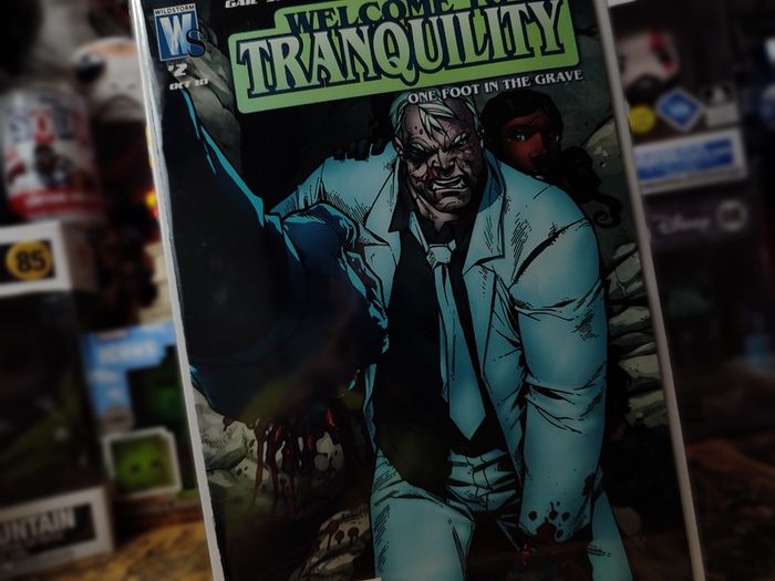 Welcome to Tranquility ! One Foot in the Grave ! First 5 Issues ! 2010 ! by Wildstorm ! DC !
