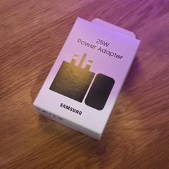 Samsung 25w Power adapter