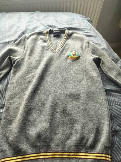 De la salle churchtown jumper size 40