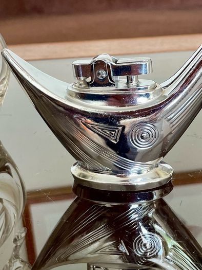 Rare Uber Vintage Retro Lighter 1960s Chrome Steel with Art Deco Geometric Design