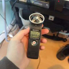 Zoom H1