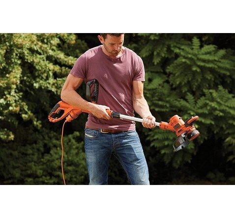 Black + Decker ST5530 Graden Strimmer Kit - 240V - 9 mtr Cord