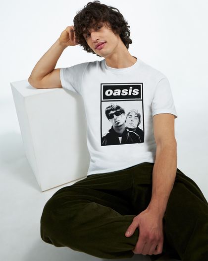 Oasis Band Photo Vintage Style Heavyweight Unisex Crewneck T-shirt
