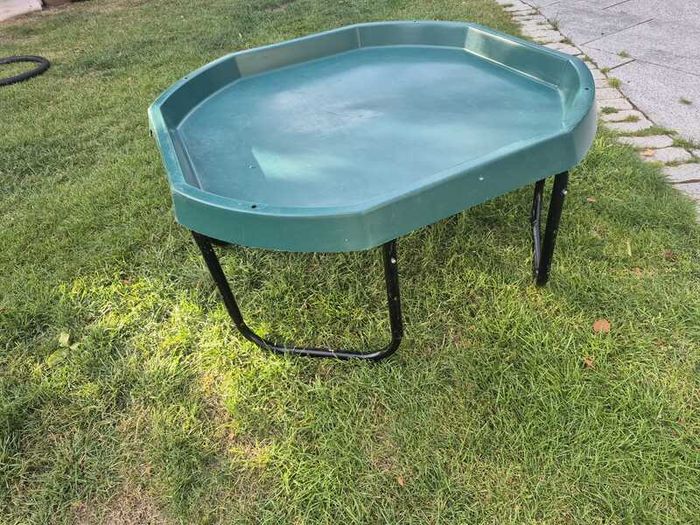 Tuff Tray and Stand