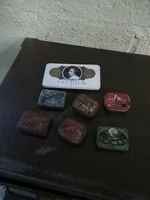 Vintage Needle Tins
