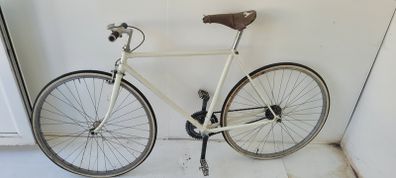 Raleigh Road Bike classic