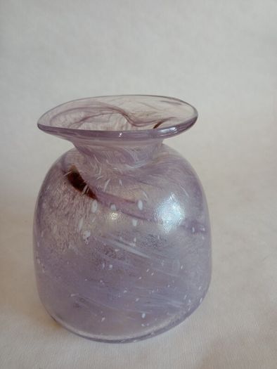 Caithness Scottish Art Glass Swirl Lavender Vase