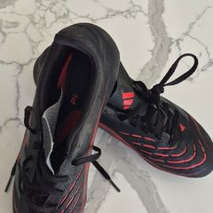 Adidas Predator Football Boits