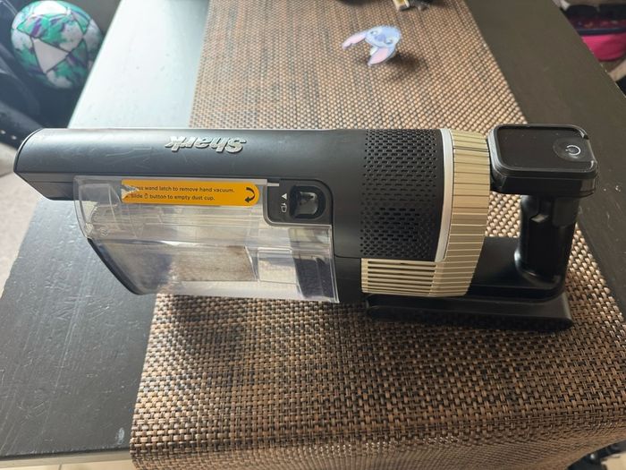 Shark stratos vacuum
