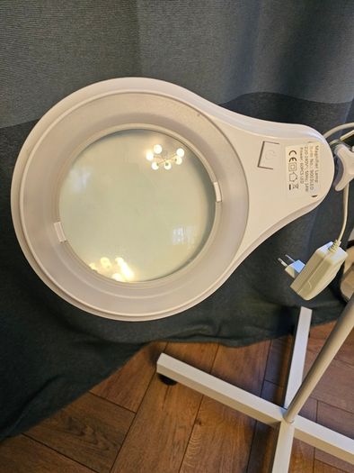 LED Magnifying Lamp with Stand