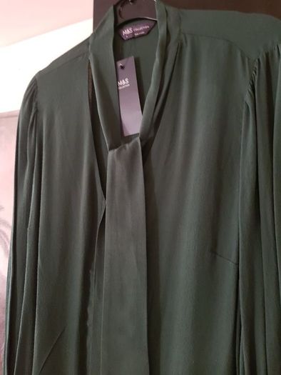 M&S green shirt, blouse, tie neck, size 8, NEW