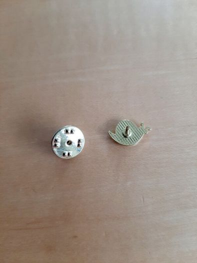 Snail pin