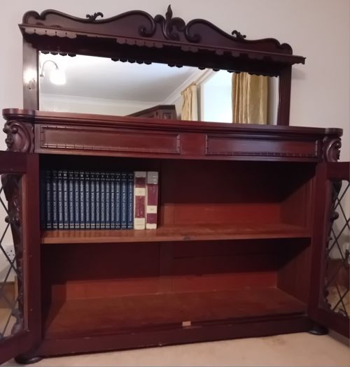 Beautiful Antique Mahogany Chiffonier Sideboard with Mirror & Display Cabinet